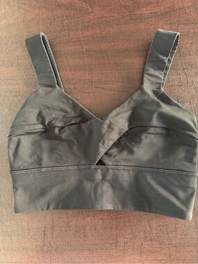 Lululemon Black Women's Bralette - Soft Support Crop Top Appox size 6. No label